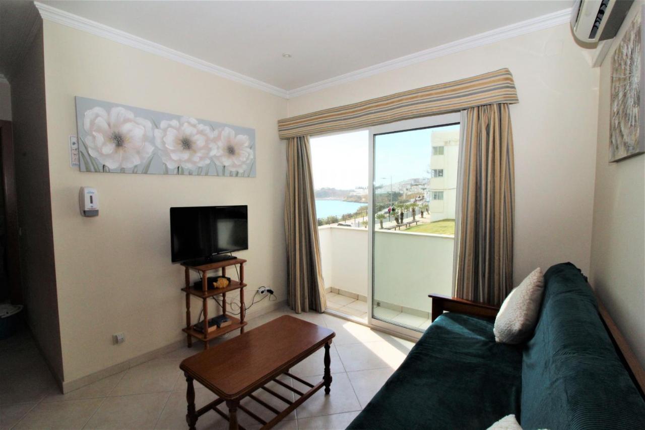 Waves View- Albufeira Apartment Bagian luar foto