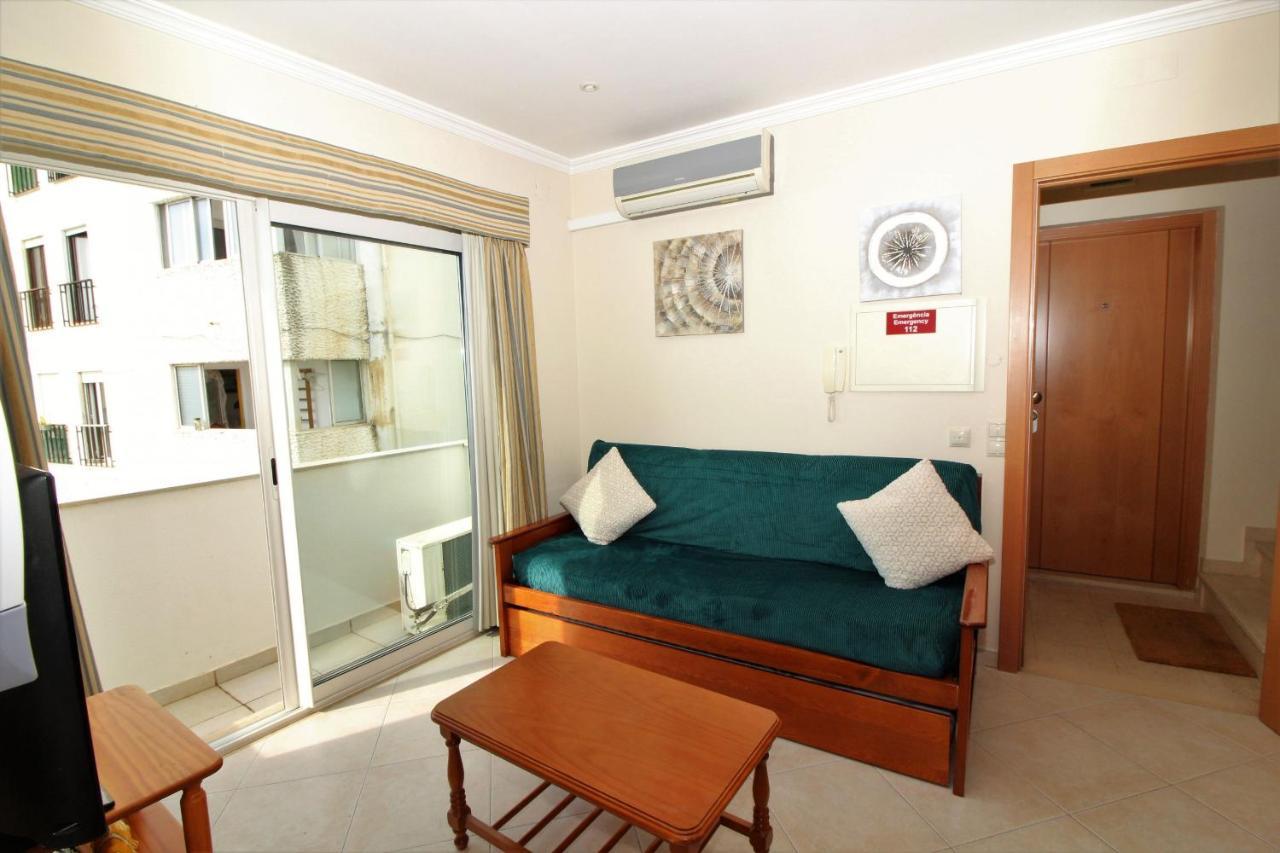 Waves View- Albufeira Apartment Bagian luar foto