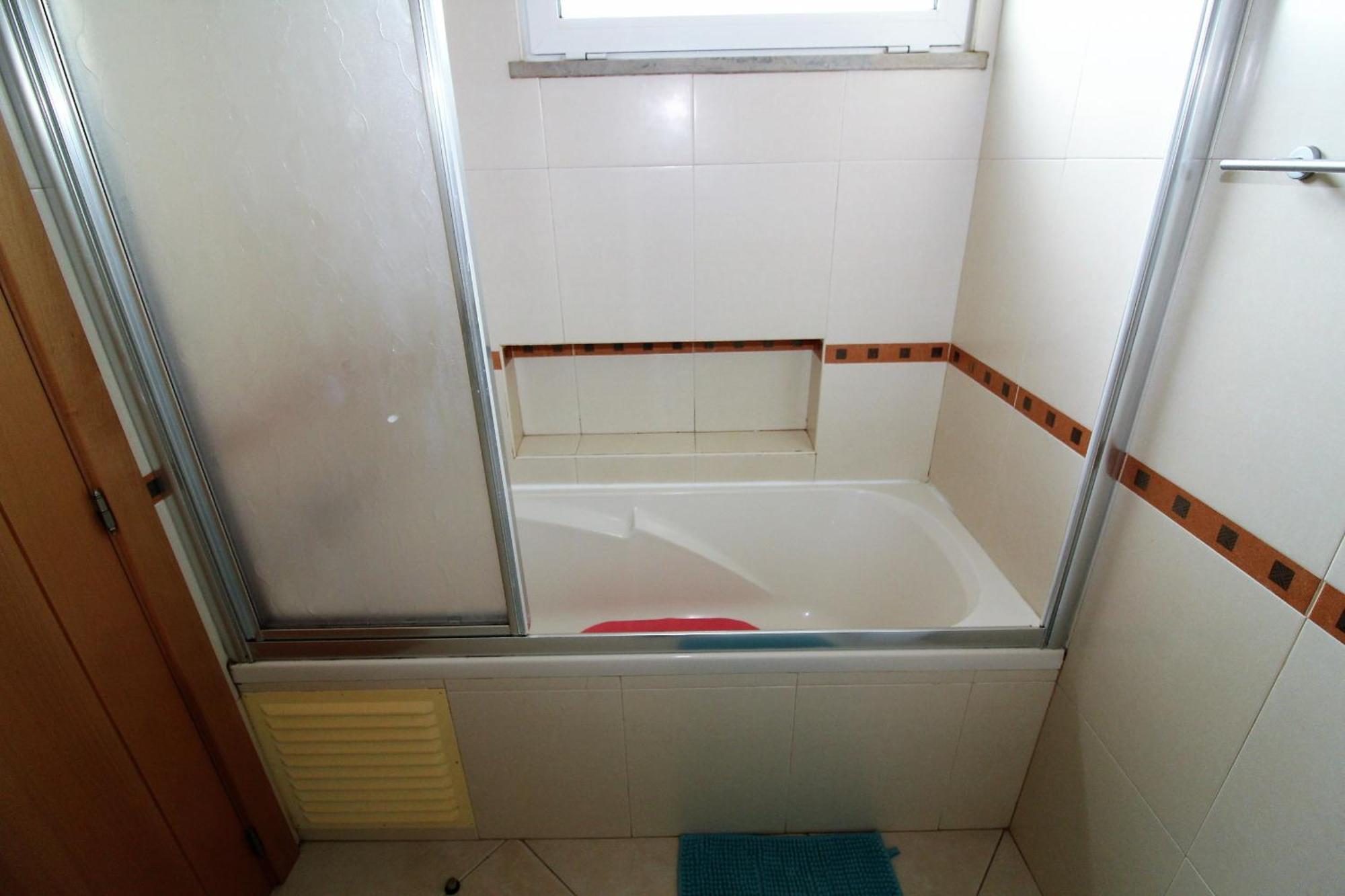 Waves View- Albufeira Apartment Bagian luar foto